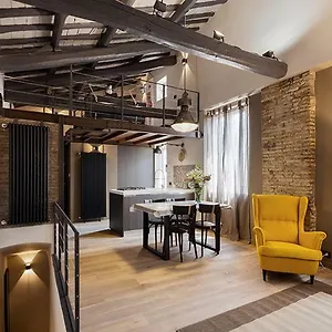 Loft Navona Lejlighed